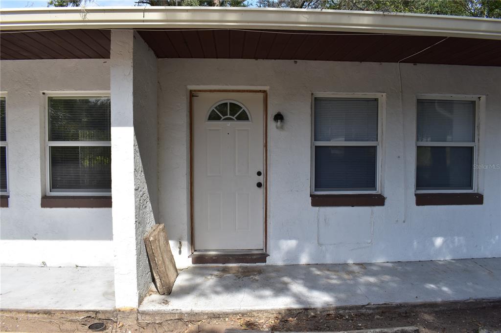 a view of a entryway of the house