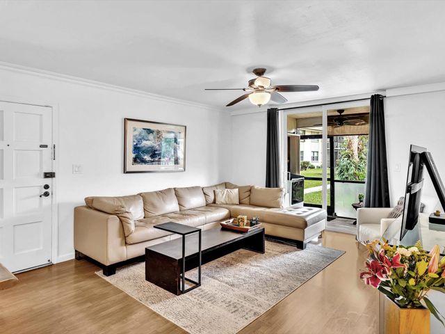 $269,900 | 1174 Northwest 13th Street, Unit 134B | Boca Linda West