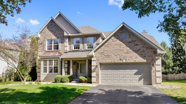 $829,900 | 2727 Forest Creek Lane | Naperville