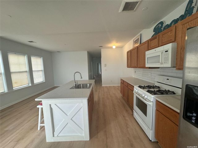 $3,350 | 63-18 Beach Front Road, Unit 2 | Arverne