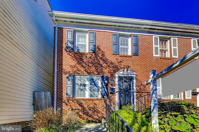 $869,900 | 704 North Patrick Street | Old Town