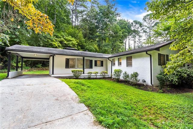 $525,000 | 3030 Briarlake Road