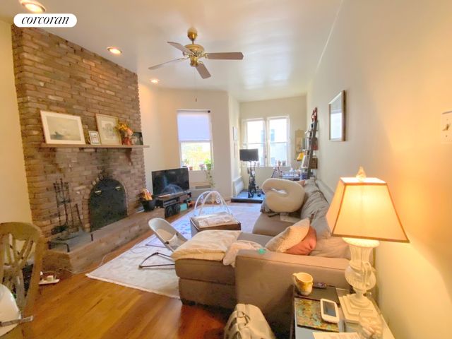 $3,895 | 413 East 85th Street, Unit 3R | Upper East Side