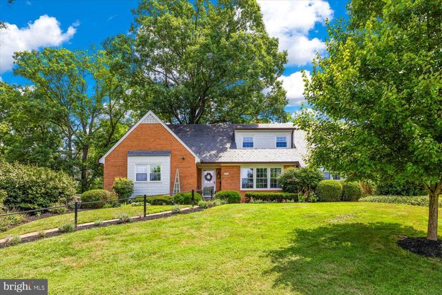 $629,000 | 1084 Oaklawn Drive | Culpeper