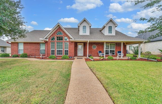 $445,250 | 1409 Laurel Park Drive | Robinson