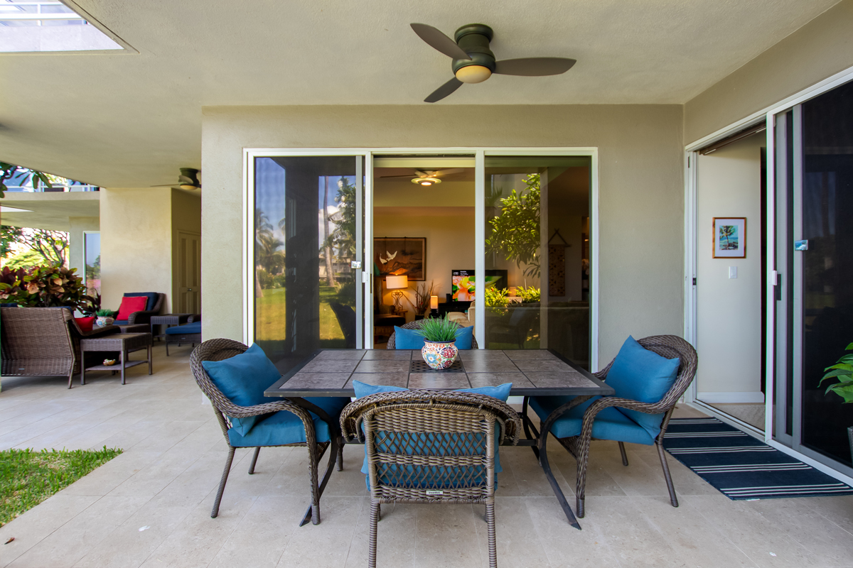 Large wrap-around Covered Lanai