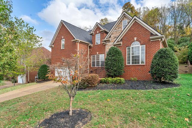 $4,100 | 1490 Red Oak Drive | Courtside at Southern Woods