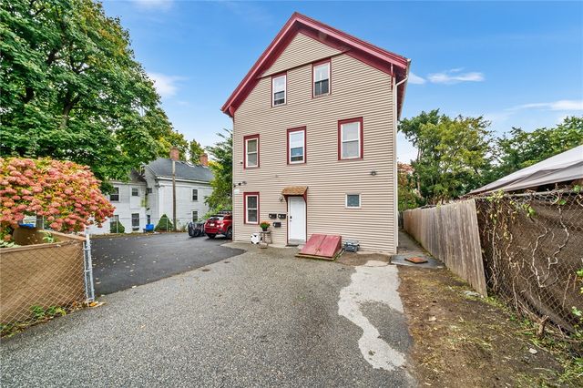 $849,900 | 41 Jenkins Street | Mt. Hope