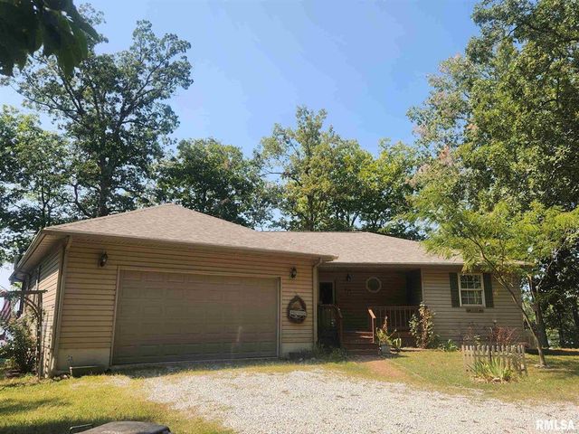 $315,000 | 8260 Hickory Holler Duquoin Il 62832 | Sunfield