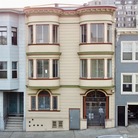 $1,880,000 | 1529-1533 Mason Street | Russian Hill