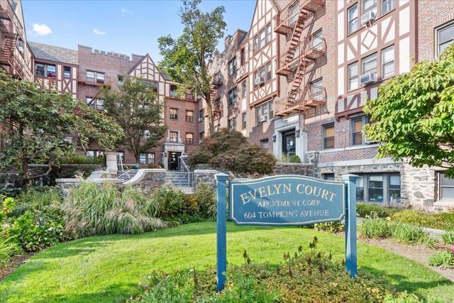 $215,000 | 604 Tompkins Avenue, Unit B17 | Rye Neck