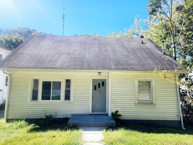 $1,100 | 328 South College Avenue