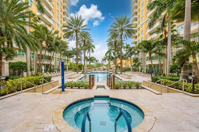 $559,000 | 625 Casa Loma Boulevard, Unit 1103 | Boynton Beach