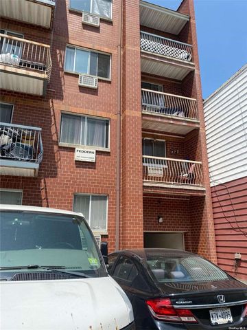 $489,000 | 106-19 50th Avenue, Unit 2E | South Corona