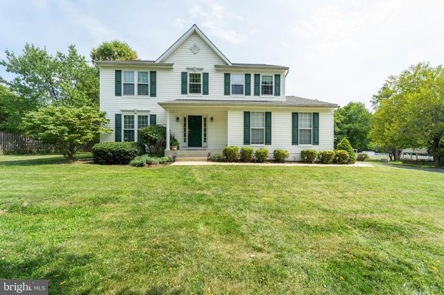 $710,000 | 6001 Niagara Drive | Elkridge