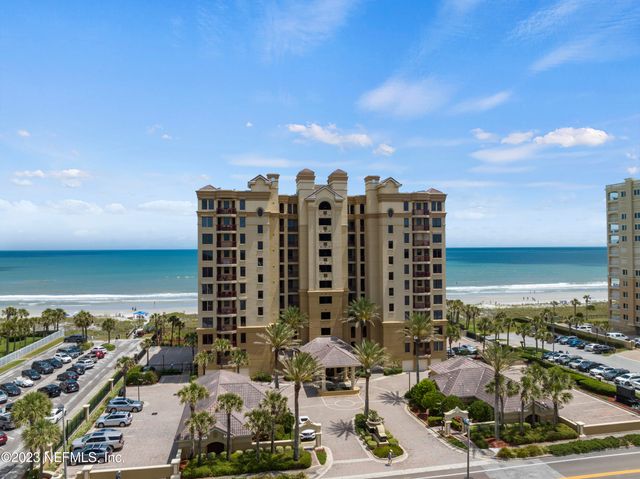 $2,000,000 | 1331 1st Street North, Unit 305 | Beaches