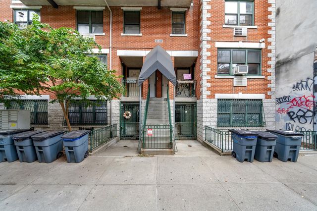 $1,375,000 | 383 East 10th Street, Unit D4 | East Village