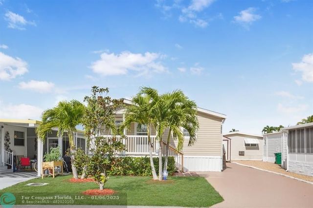 $359,000 | 2923 West Marina Drive | Dania Beach