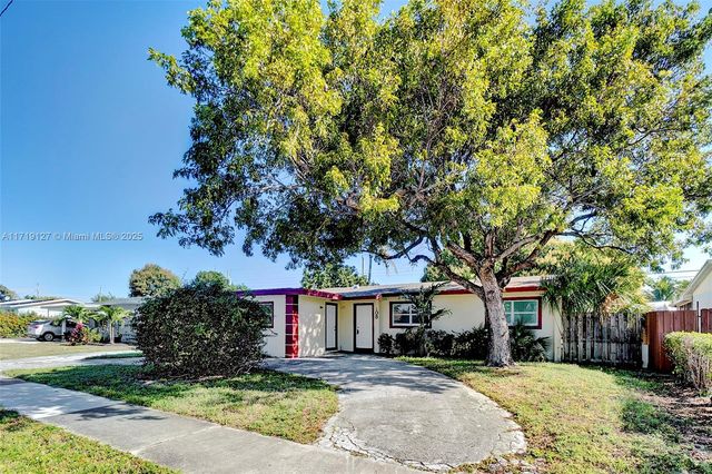 $460,000 | 108 North 12th Street | Lantana Heights