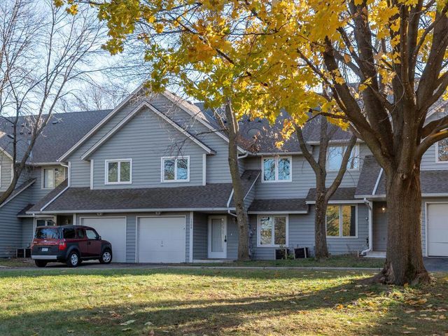 $219,900 | 1508 Millpond Court | Chaska