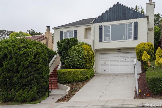 $1,695,000 | 340 Yerba Buena Avenue | Monterey Heights