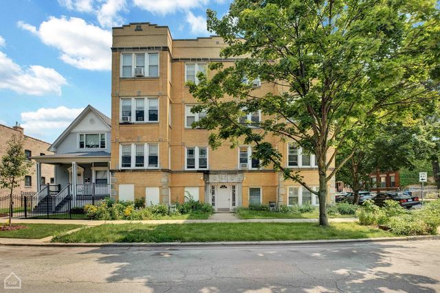 $199,000 | 2501 North Washtenaw Avenue, Unit GDN | Logan Square