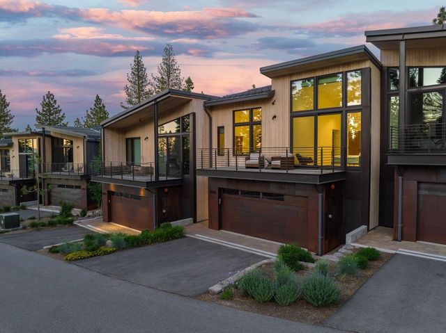 $3,250,000 | 15116 Boulder Place, Unit 2 | Northstar