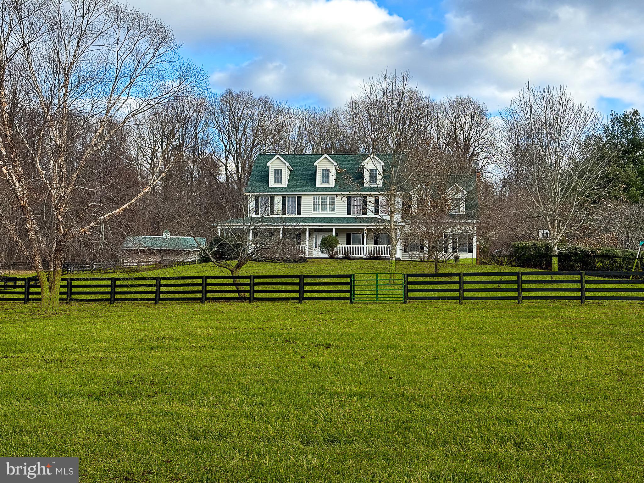 Over 5 Acres with barn, pool