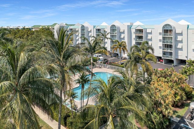 $565,000 | 3635 Seaside Drive, Unit 104 | SeaSide