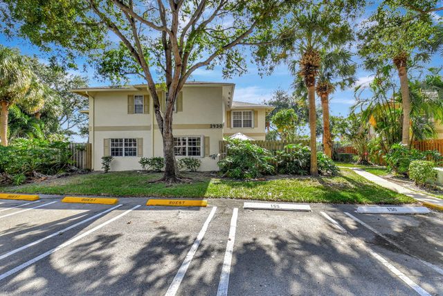 $309,000 | 2930 Southwest 22nd Circle, Unit 14C | Delray Beach