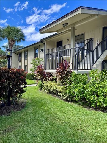 $220,000 | 20 Plantation Drive, Unit 105 | Vista Plantation