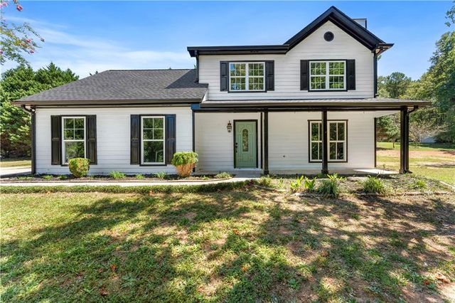 $379,999 | 3270 Greystone Court