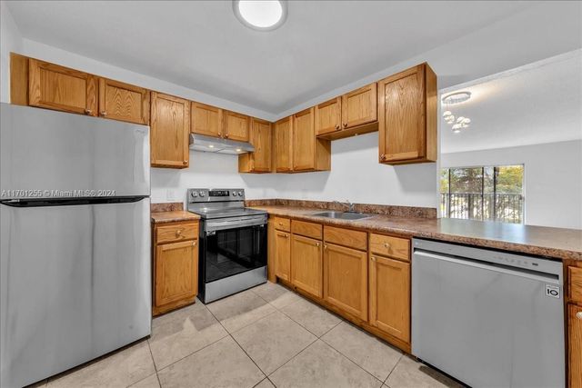 $238,600 | 7541 Northwest 16th Street, Unit 1211 | Plantation Drive