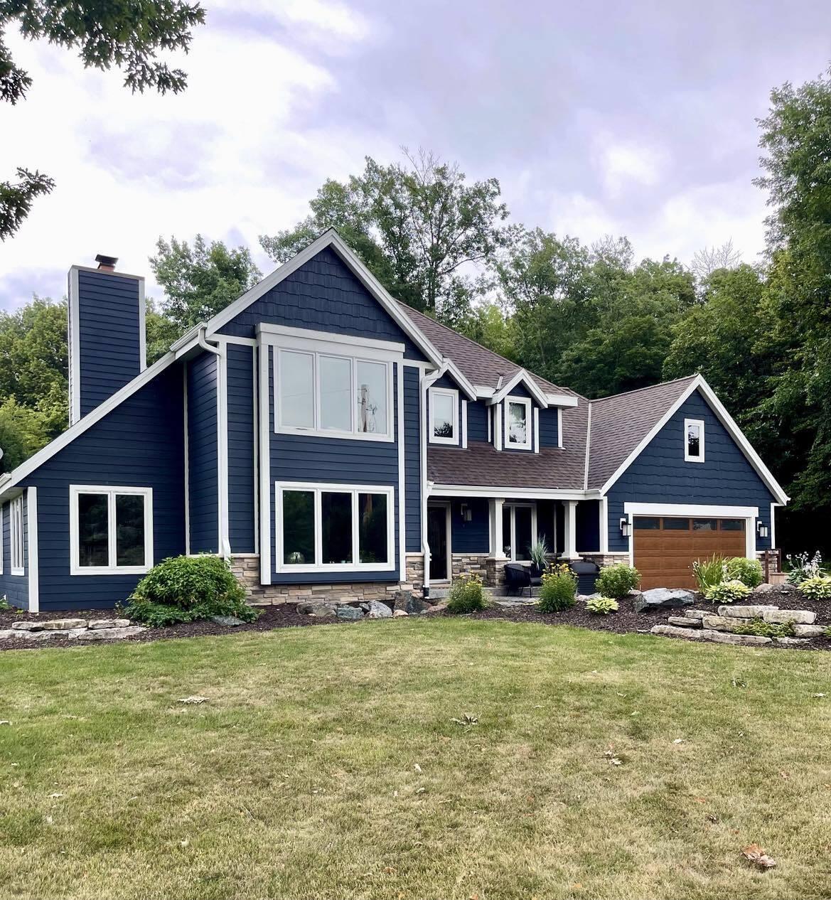 1600 Country Club Lane, Watertown, WI 53098 | Compass