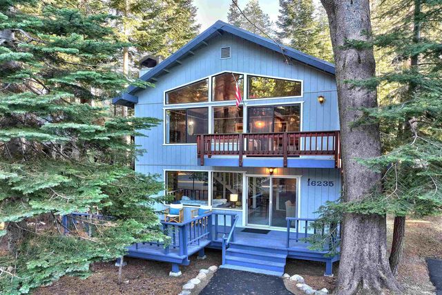 $995,000 | 16235 Old Hwy Drive | Donner Lake