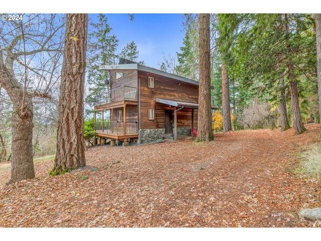 $450,000 | 2259 Hugo Road | Merlin