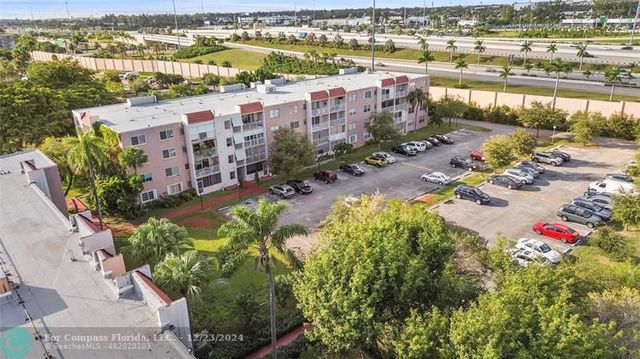 $199,900 | 8411 Northwest 8th Street, Unit 207 | Fountainebleau