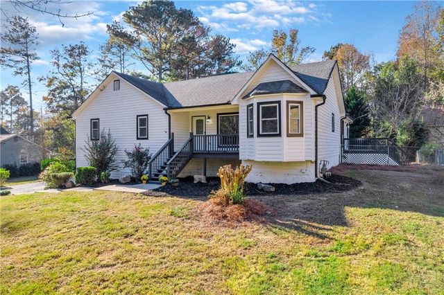 $2,325 | 66 Frances Drive | Twelve Oaks