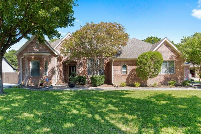 $599,900 | 2716 Greenbrook Court | Grapevine