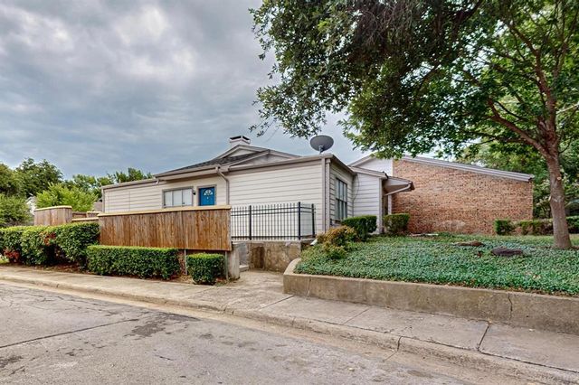 $2,200 | 13641 Weald Green Street | Far North Dallas