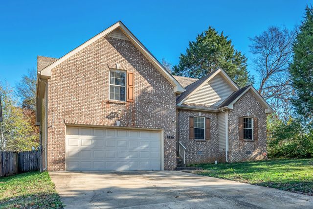 $310,000 | 669 Deer Ridge Drive | Wildwood West