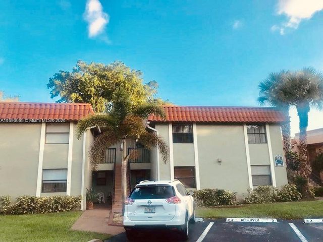 $349,900 | 9808 Hammocks Boulevard, Unit 20323 | The Hammocks