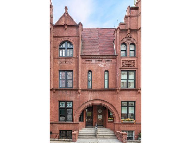 $6,395,000 | 383 West End Avenue | Upper West Side