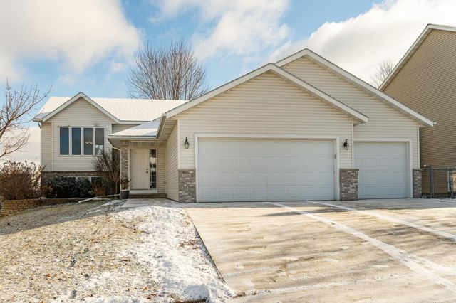 $369,900 | 5286 54th Avenue Northwest | Wedgewood Hills