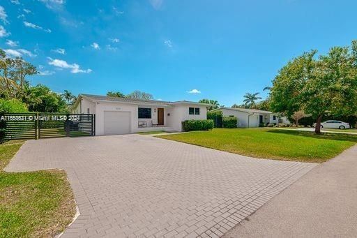 $1,899,000 | 5231 Southwest 65th Avenue | South Miami