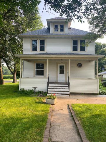 $159,900 | 407 Atlantic Avenue | De Graff