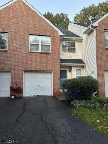 $499,900 | 231 Hidden Woods Court | Piscataway