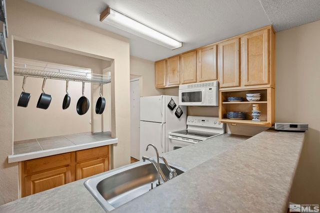 $208,000 | 2700 Plumas Street, Unit 112 | Virginia Lake