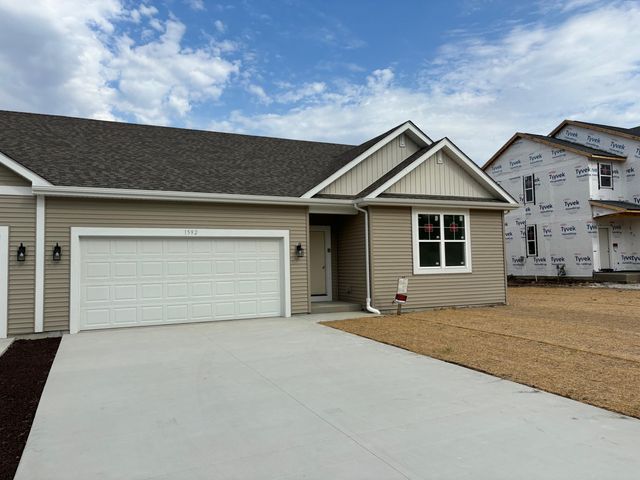 $349,445 | 1592 Meadowview Court | Whitewater