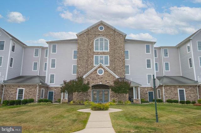 $460,000 | 4740 Water Park Drive, Unit 4740N | Riverside